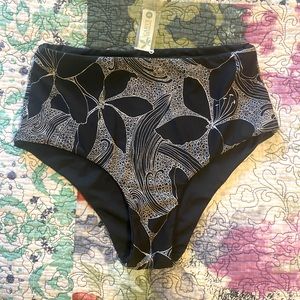 Carve Designs Reversible Swimsuit Bottoms
